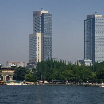 南京厚德載物公寓(马家街社区分店)