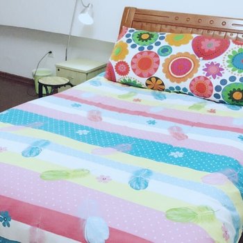 青岛爱·念·家复式酒店提供图片