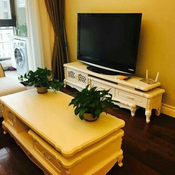 �Ϻ���ʱ������ɫ����(������·�ֵ�)�Ƶ��ṩͼƬ