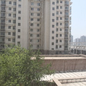 青岛Sanyuexia特色民宿(天目山路分店)酒店提供图片