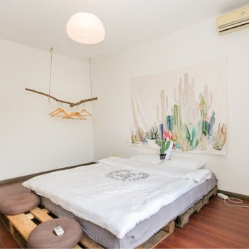 上海周先生特色民宿(竹柏路分店)酒店提供图片