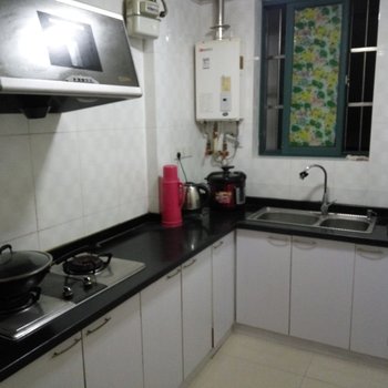 上海陈勇特色民宿(民星路分店)酒店提供图片