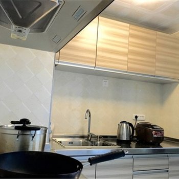 西安古城门口地铁口上简约两室公寓(大寨路店)酒店提供图片