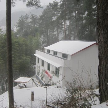 衡阳衡山老杨避暑山庄