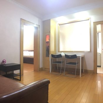 上海暖暖的新家公寓(中山西路店)