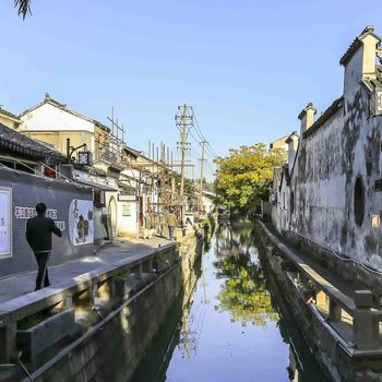 苏州路客精品民宿BC9520