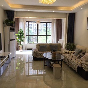 成都王熙朵s特色民宿(春江西路分店)酒店提供图片