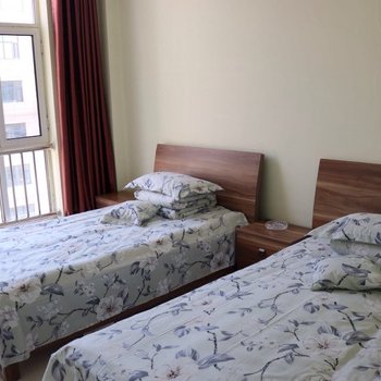 锡林浩特市锡林郭勒愉快的心情之旅普通公寓酒店提供图片