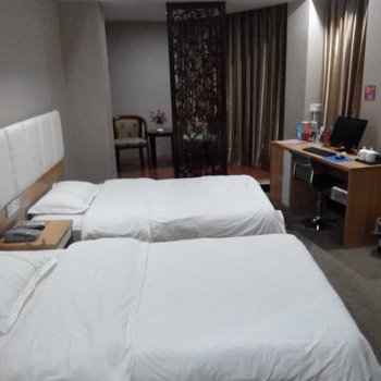 新县巴厘岛商务宾馆酒店提供图片