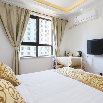 上海金鹰华庭公寓(虹中路与紫乐路交叉口分店)酒店提供图片