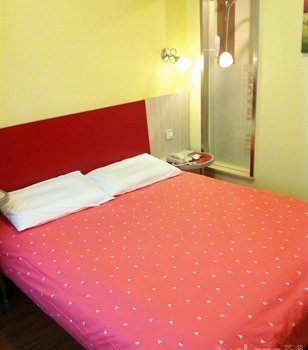 ��ҿ�ݾƵ�(��³ľ���վ��һ��԰��)�Ƶ��ṩͼƬ