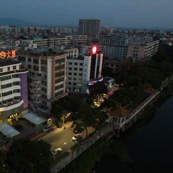 饶平侨联大厦酒店提供图片