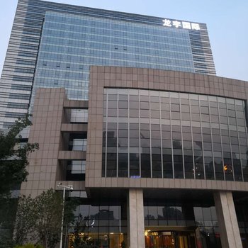 郑州铂心智选酒店