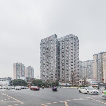 成都拾起公寓(下莲池街分店)酒店提供图片