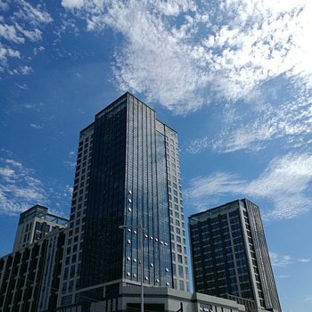 遇家公寓(苏州火车站店)