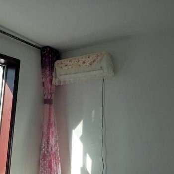 绥中娇妹日租房公寓