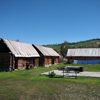 喀纳斯白哈巴西北第一村山庄酒店提供图片