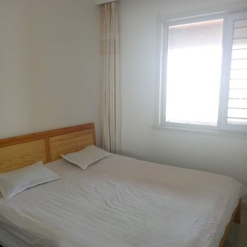 葫芦岛东戴河新区一线同湾海景公寓(美和园公园分店)