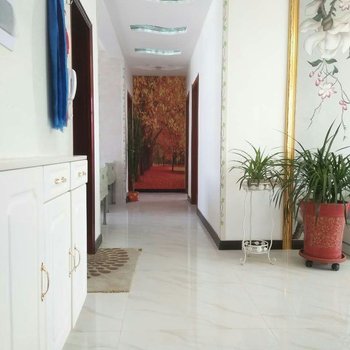 阿拉善汐滢之家公寓(额济纳艺术馆分店)