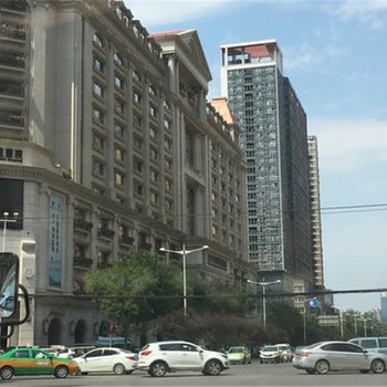 西安古城门口地铁口上简约两室公寓(大寨路店)酒店提供图片