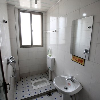 新建机场泉塘宾馆酒店提供图片