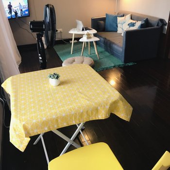 ��������֮����ͨ��Ԣ�Ƶ��ṩͼƬ