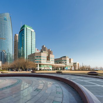 青岛暖屋民宿(东海西路与云安路交叉口分店)