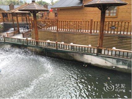 【中山泉眼温泉旅游度假酒店】地址:中山市三乡镇泉眼村兴泉路1号(近