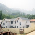 五莲山海宾馆外观图 五莲山海宾馆外观图