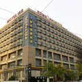 莫泰168(上海虹口足球場四平路店)外觀圖 莫泰168(上海虹口足球場四平路店)外觀圖