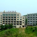 西安汤峪天潭温泉酒店外观图 西安汤峪天潭温泉酒店外观图