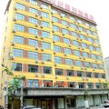 世纪星连锁酒店(鹿邑店)外观图 世纪星连锁酒店(鹿邑店)外观图