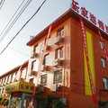 乐家快捷酒店(沧州火车站店)外观图 乐家快捷酒店(沧州火车站店)外观图