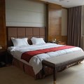 扎兰屯金龙山温泉酒店外观图 扎兰屯金龙山温泉酒店外观图