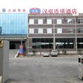 汉庭酒店(上海华翔路店)外观图 汉庭酒店(上海华翔路店)外观图