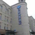 百时快捷(上海世博园区浦三路酒店)外观图 百时快捷(上海世博园区浦三路酒店)外观图
