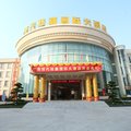 玉林现代桂鑫国际大酒店外观图 玉林现代桂鑫国际大酒店外观图