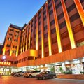 星和香江国际酒店(广州火车站店)外观图 星和香江国际酒店(广州火车站店)外观图
