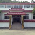 内乡宝天曼景区葛条爬村黄金山庄外观图 内乡宝天曼景区葛条爬村黄金山庄外观图