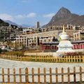 理县甘堡藏寨雪域藏家外观图 理县甘堡藏寨雪域藏家外观图