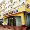 如家快捷酒店(天津友谊路文化中心宾馆南道店)外观图 如家快捷酒店(天津友谊路文化中心宾馆南道店)外观图