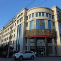 玉门汇商商务宾馆(铁人路店)外观图 玉门汇商商务宾馆(铁人路店)外观图