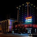 汉中市艾斯酒店(汉中茶城店)外观图 汉中市艾斯酒店(汉中茶城店)外观图