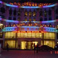 酒泉凯旋门大酒店外观图 酒泉凯旋门大酒店外观图