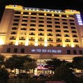 榆林市靖边环亚大酒店外观图 榆林市靖边环亚大酒店外观图