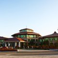 辽宁汤河温泉假日酒店外观图 辽宁汤河温泉假日酒店外观图