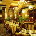 成都加州花园酒店(主楼)外观图 成都加州花园酒店(主楼)外观图