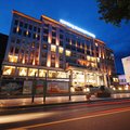 马尔康豪廷名人大酒店外观图 马尔康豪廷名人大酒店外观图