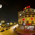 速8酒店(苏州拙政园店)外观图 速8酒店(苏州拙政园店)外观图