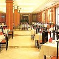佛山佳宁娜大酒店(原华侨大厦)外观图 佛山佳宁娜大酒店(原华侨大厦)外观图